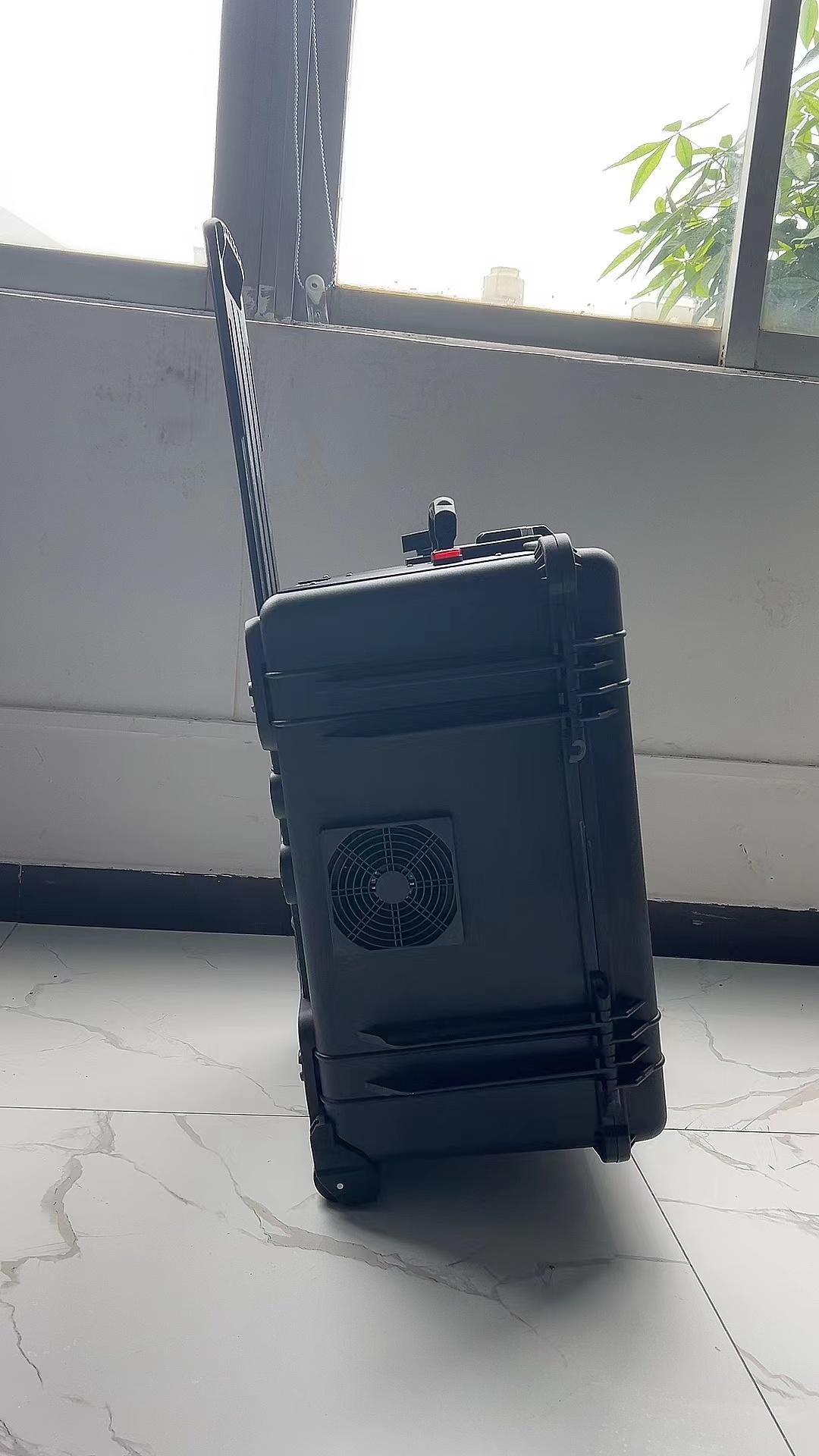 淮阳手拉箱型移动通信干扰器